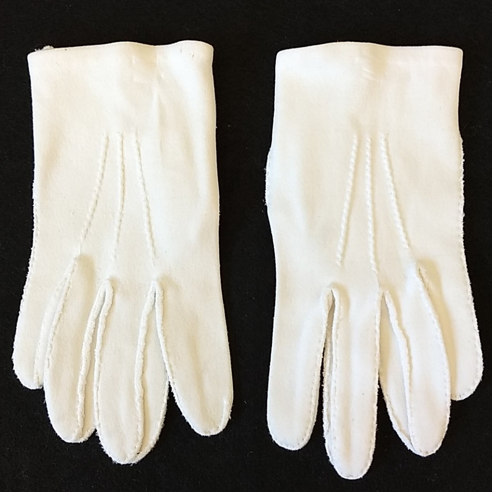 Vintage Wrist Length Gloves